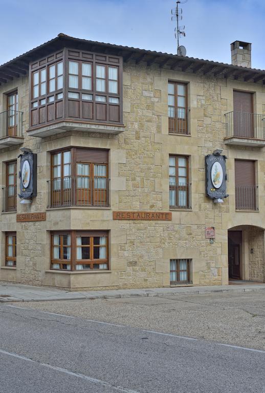 Hotel Rural La Corte De Los Pinares ビヌエサ エクステリア 写真