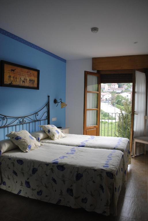 Hotel Rural La Corte De Los Pinares ビヌエサ エクステリア 写真