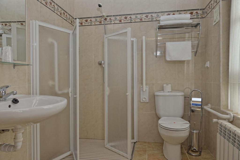 Hotel Rural La Corte De Los Pinares ビヌエサ エクステリア 写真