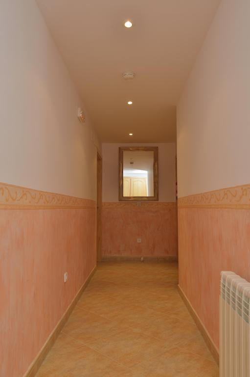 Hotel Rural La Corte De Los Pinares ビヌエサ エクステリア 写真
