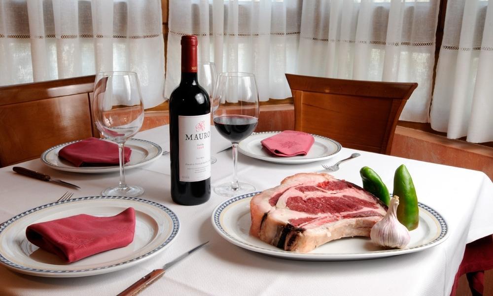 Hotel Rural La Corte De Los Pinares ビヌエサ エクステリア 写真
